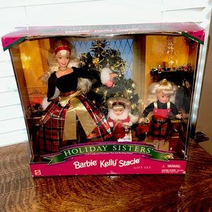1999 Holiday Sisters Barbie Gift Set